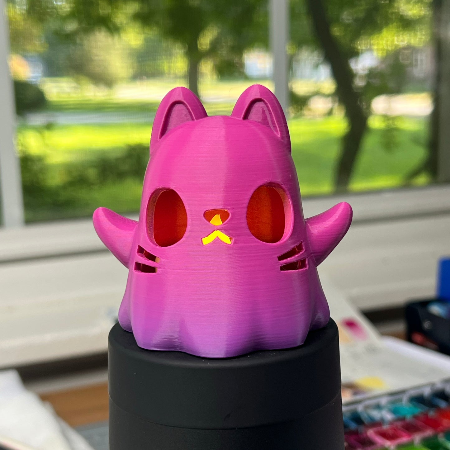 Glow Neko with LED Aurora Berry Gradient