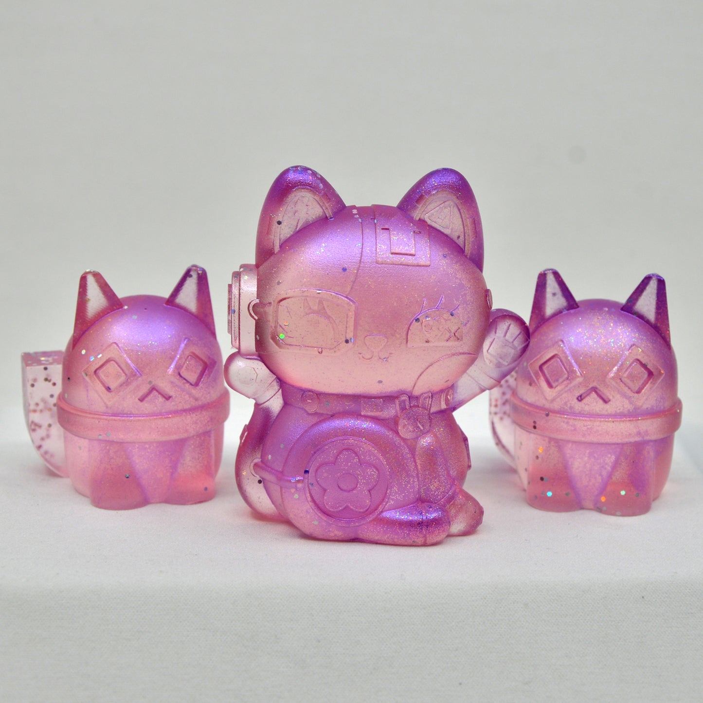 Cyber Maneki Neko and Cyber Neko