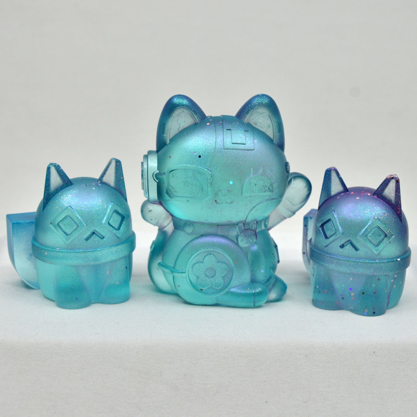 Cyber Maneki Neko and Cyber Neko