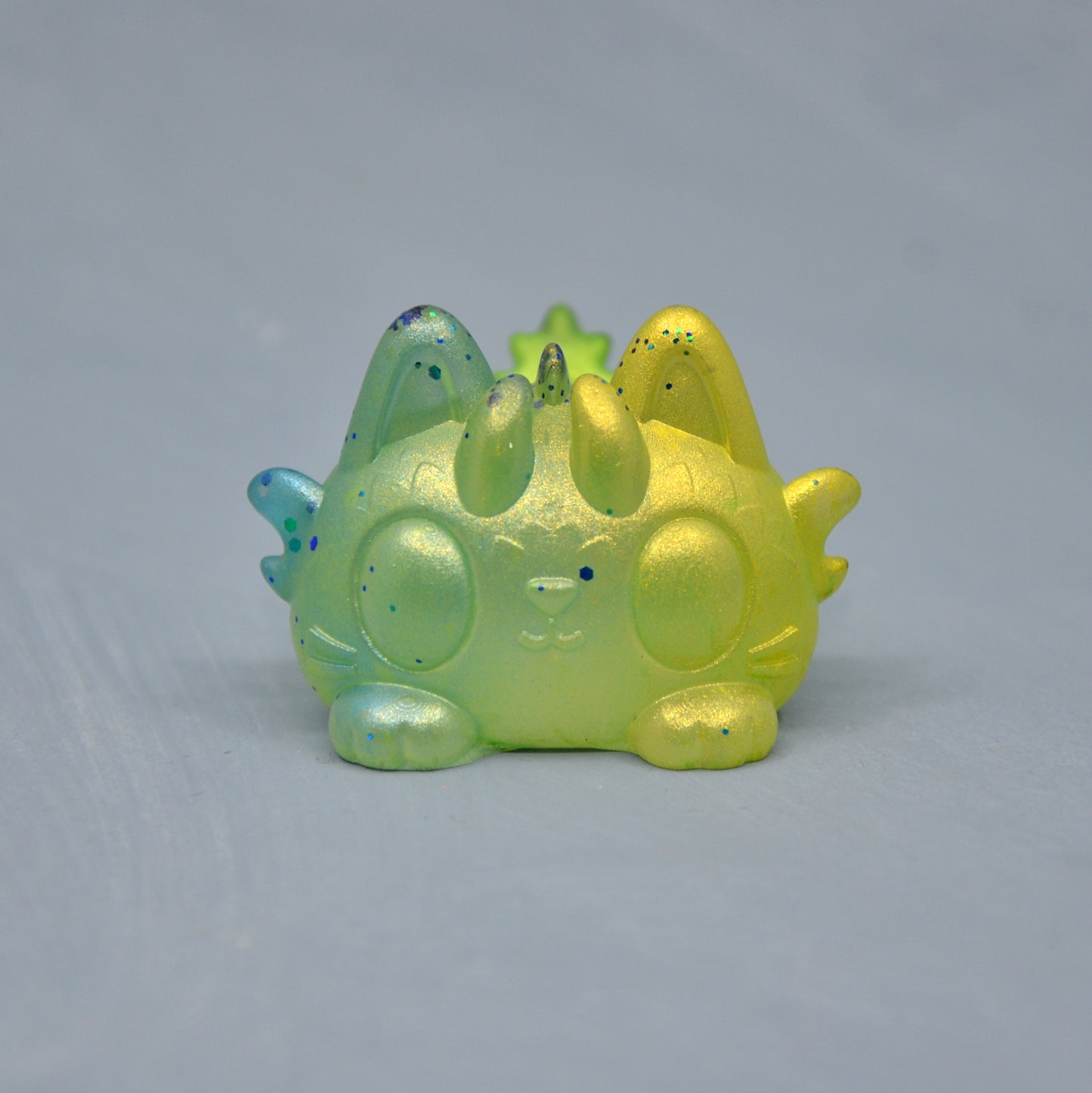 Sparkle Mini Neko Dragon